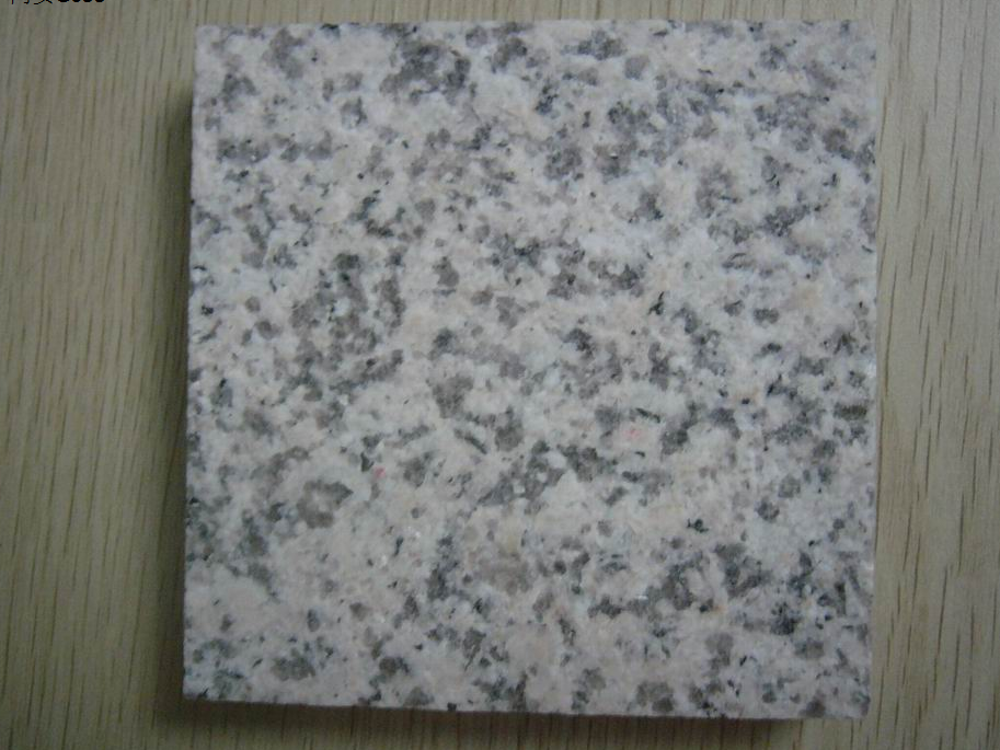 G655 White Granite Flamed Tiles