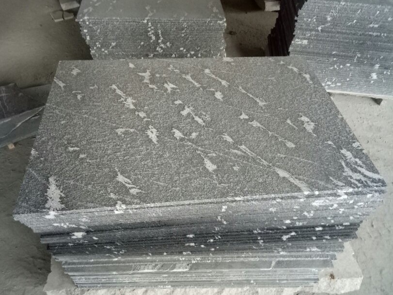 Snow Grey / Storm Black Granite Tiles