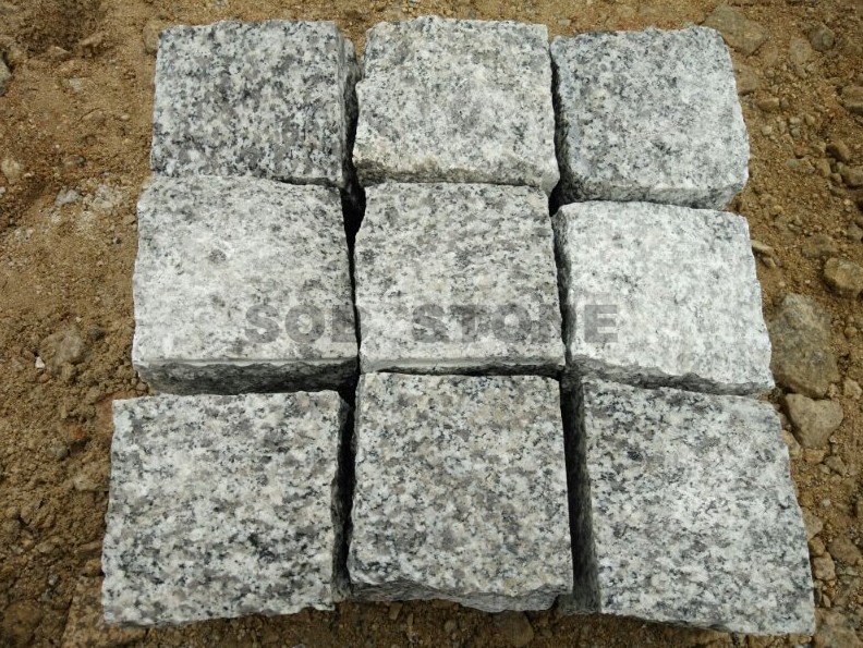 G603 Grey Granite Cubes Natural Split 10x10cm Brick Pavers