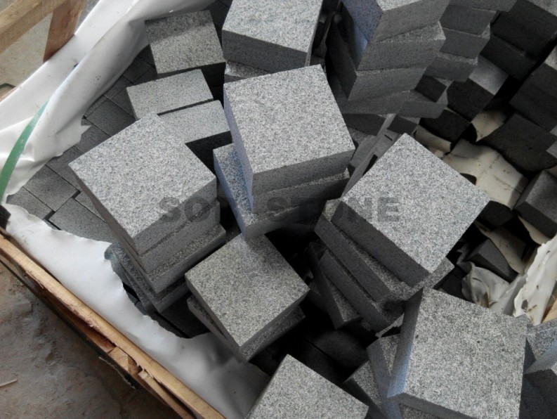 G654 Dark Grey Granite Flamed Cobble Pavers