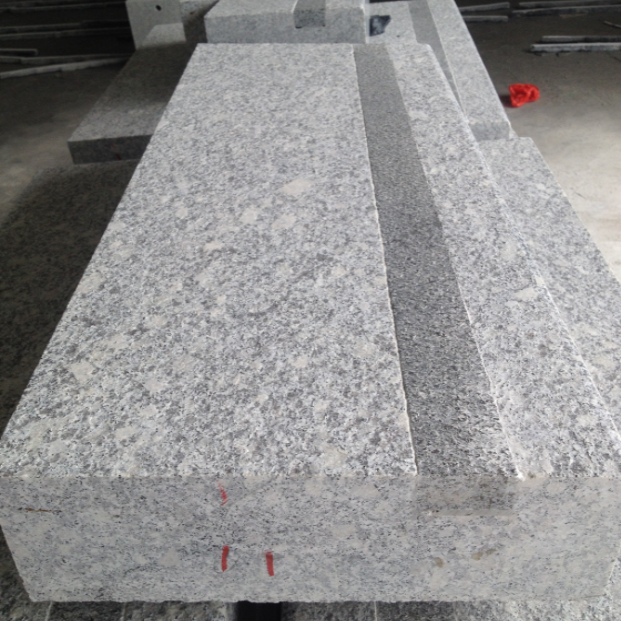 G602 Grey Granite Stairs 