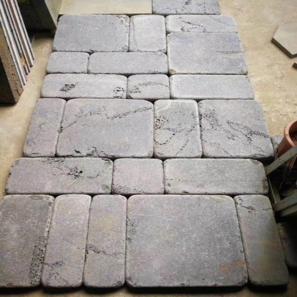 Black Basalt / Bluestone Pavers Tumbled 