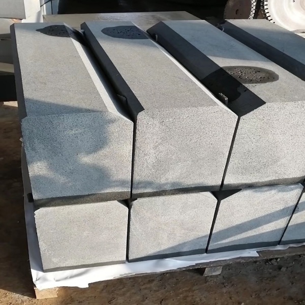 Beveled Black Basalt / Bluestone Curb