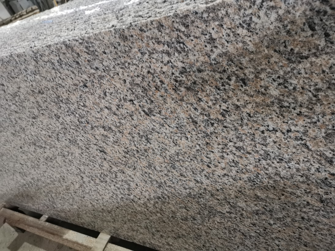 Tiger Red Granite Slabs