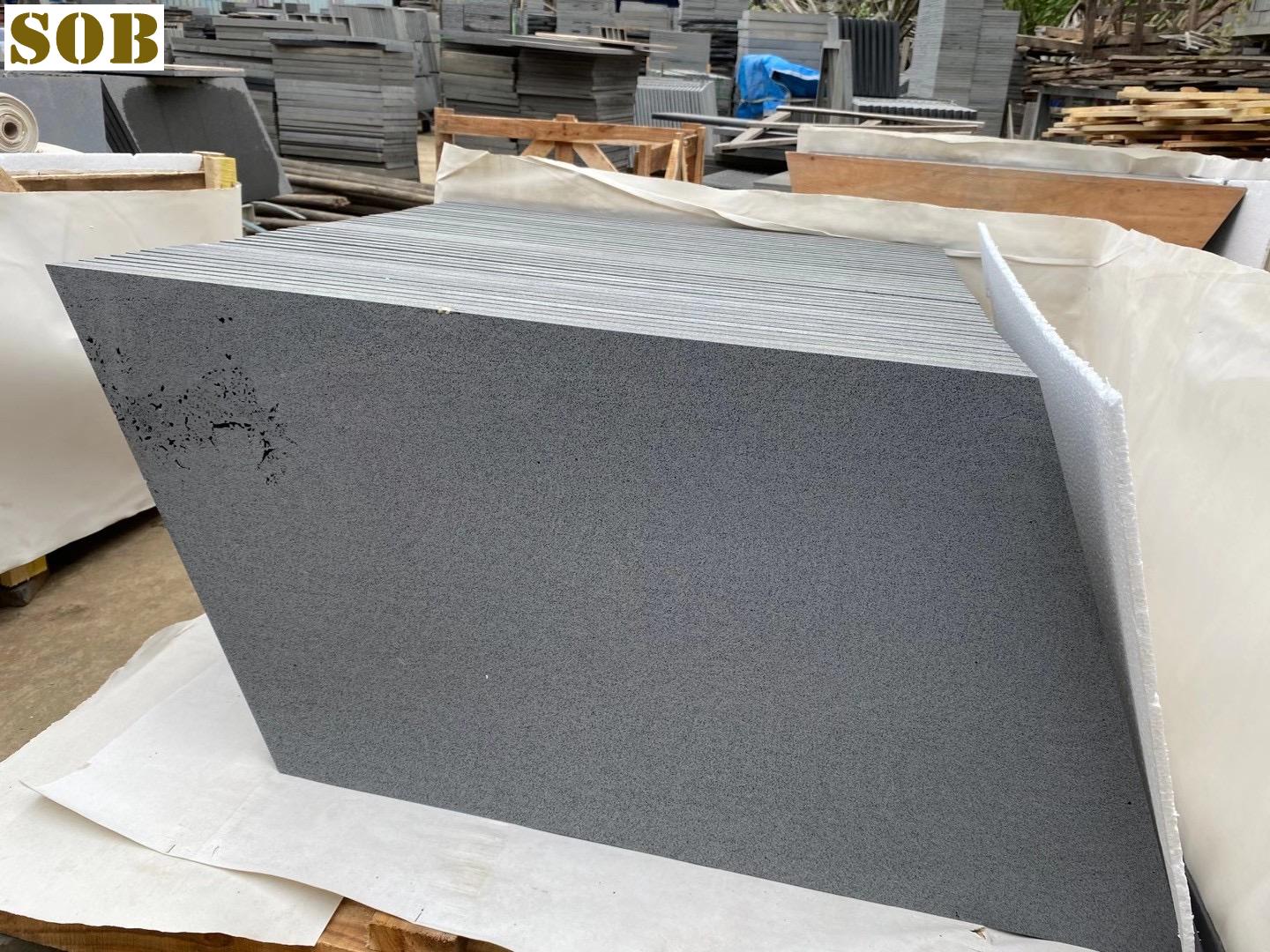 Premium Bluestone Cut-to-size Wall Cladding Stone 400 Grit Sawn 