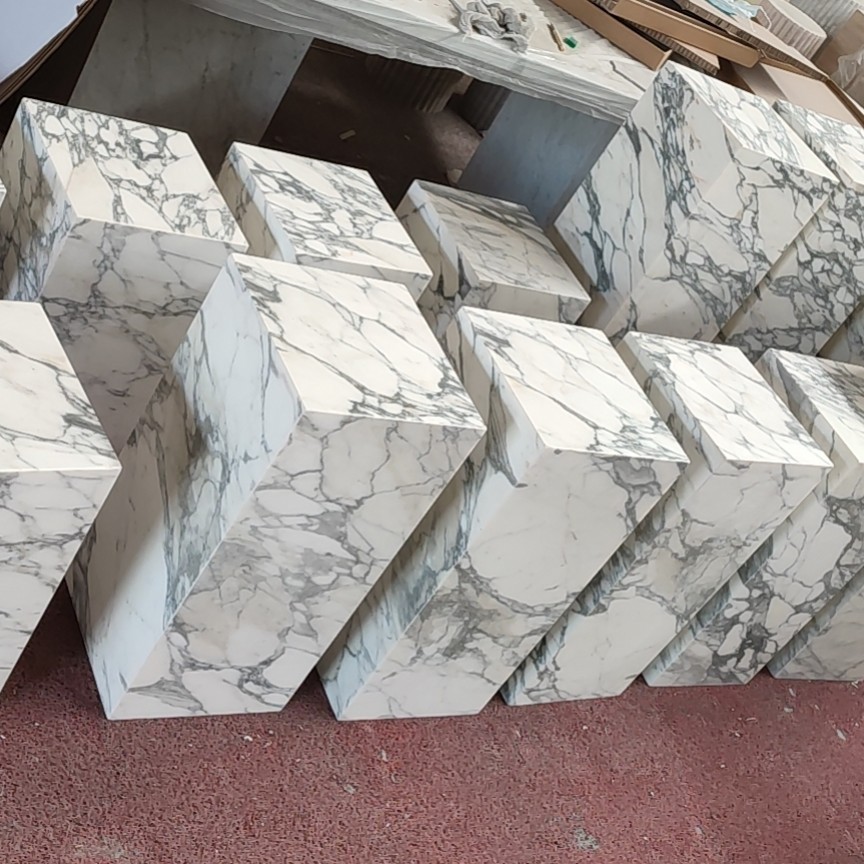 Calacatta White Marble Plinth