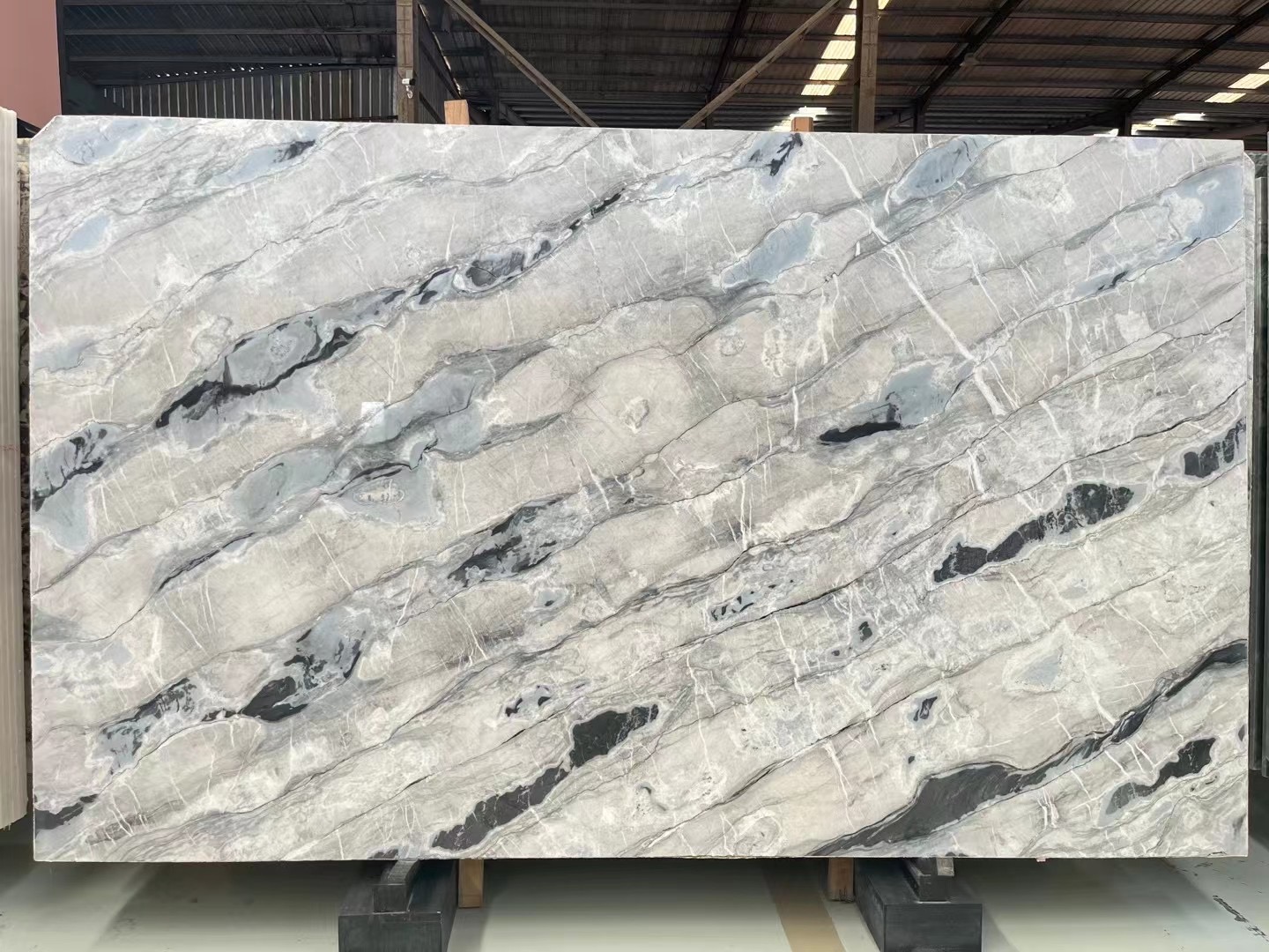 Arctic Ocean Quartzite Slabs