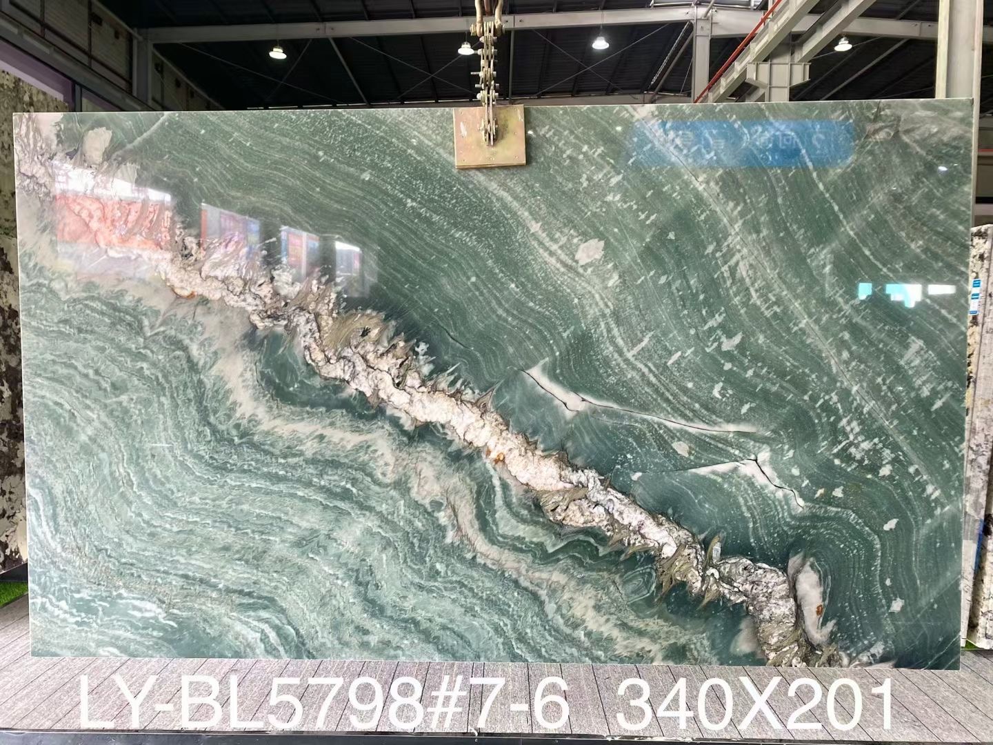 Luxury Royal Green Quartzite Slabs