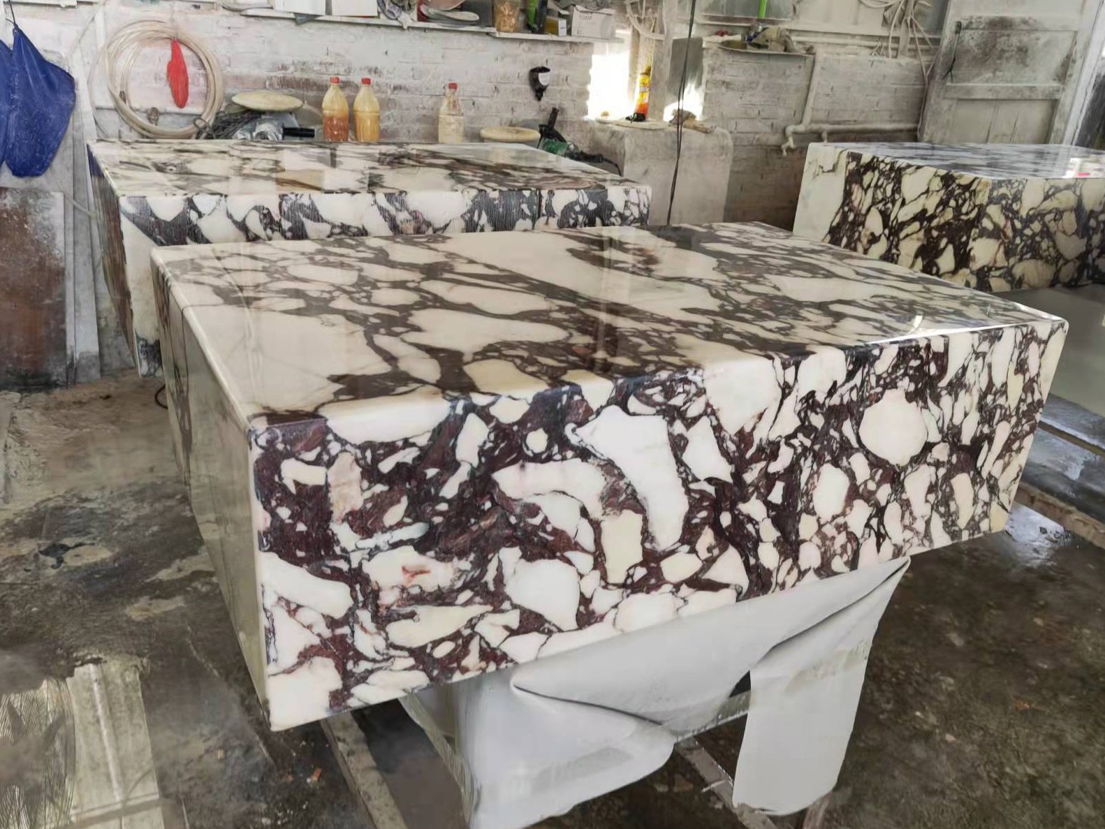 Calacatta Viola Pinth Marble Coffee Table