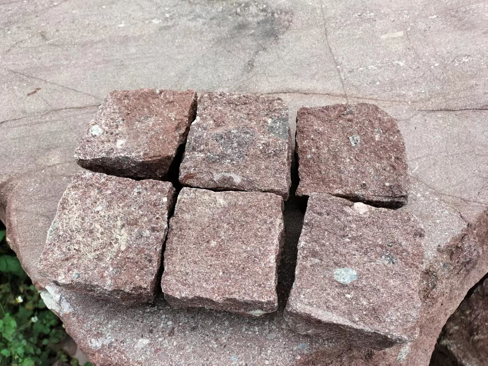 Red / Brown Porphyry Cobble Stone