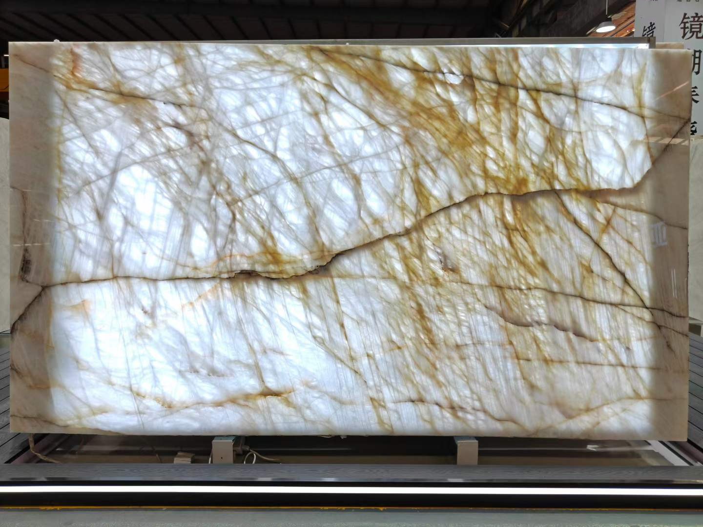 LUXURY STONE