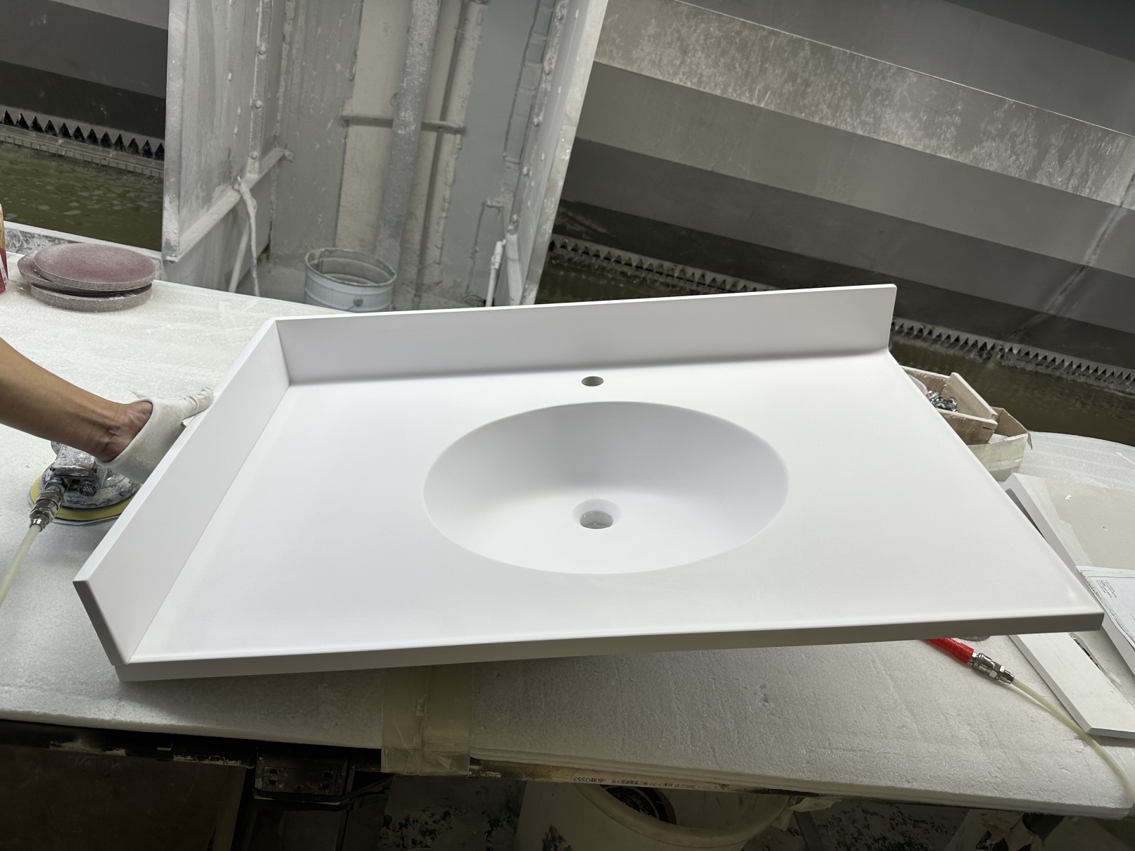 Cultured Marble Vanity Tops with Integral Sink